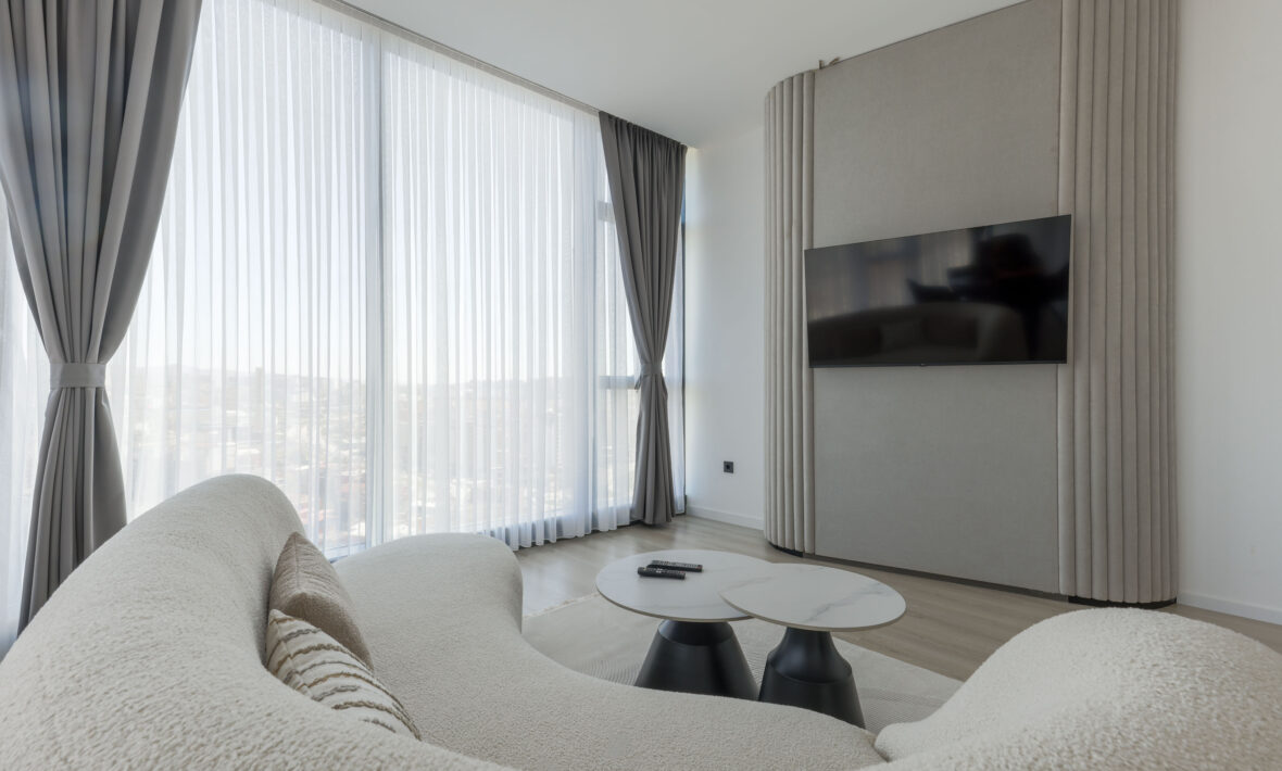 Apartment 5