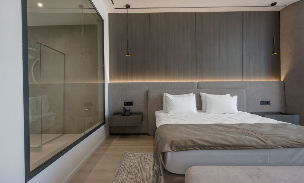 Apartment 6